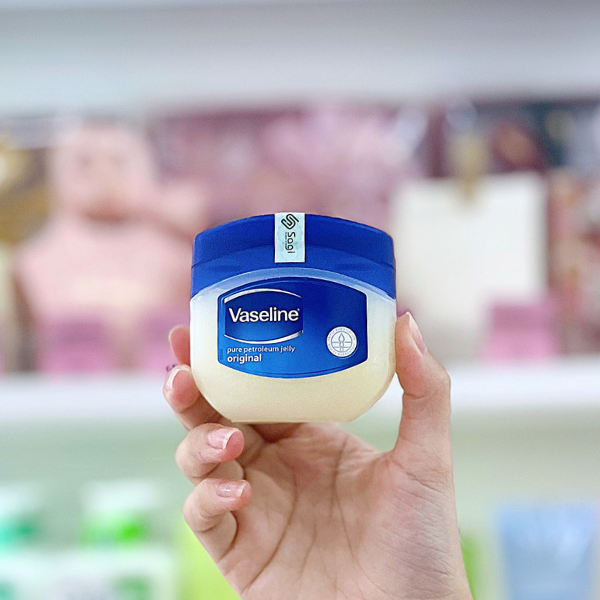 Sáp dưỡng ẩm Vaseline