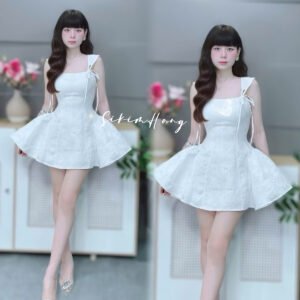 Váy thiết kế nơ vai cột dây dáng ngắn xoè bồng dự tiệc sang chảnh