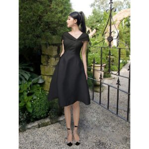 Đầm trắng dự tiệc Mina thiết kế dáng xoè chất liệu Taffta lụa - MN215