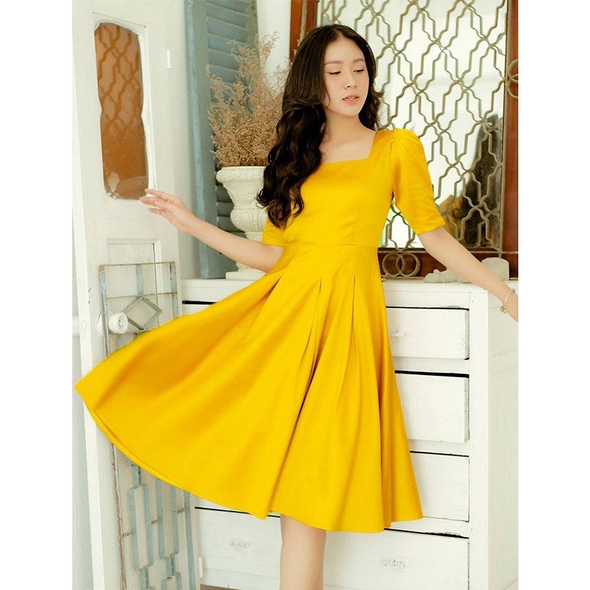 ĐẦM XÒE CỔ VUÔNG TAY LỞ