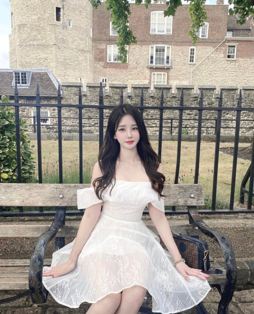 Đầm nữ trẻ trung – Váy tiểu thư tay bồng tôn dáng, dễ mặc mọi hoàn cảnh