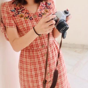 Váy đầm xòe ngắn tay họa tiết kẻ đỏ Floral dress Burny V4003549KD