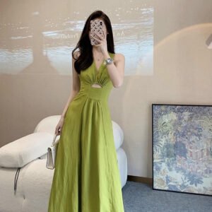 Đầm maxi cổ V chiết eo hack dáng sang chảnh phù hợp đi dạo phố, dự tiệc