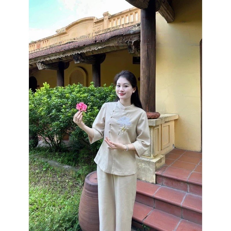 Đồ lam đi chùa nữ truyền thống-Pháp phục nữ thêu hoa sen và chữ An vải linen cotton tay lửng quần ống suông đủ size