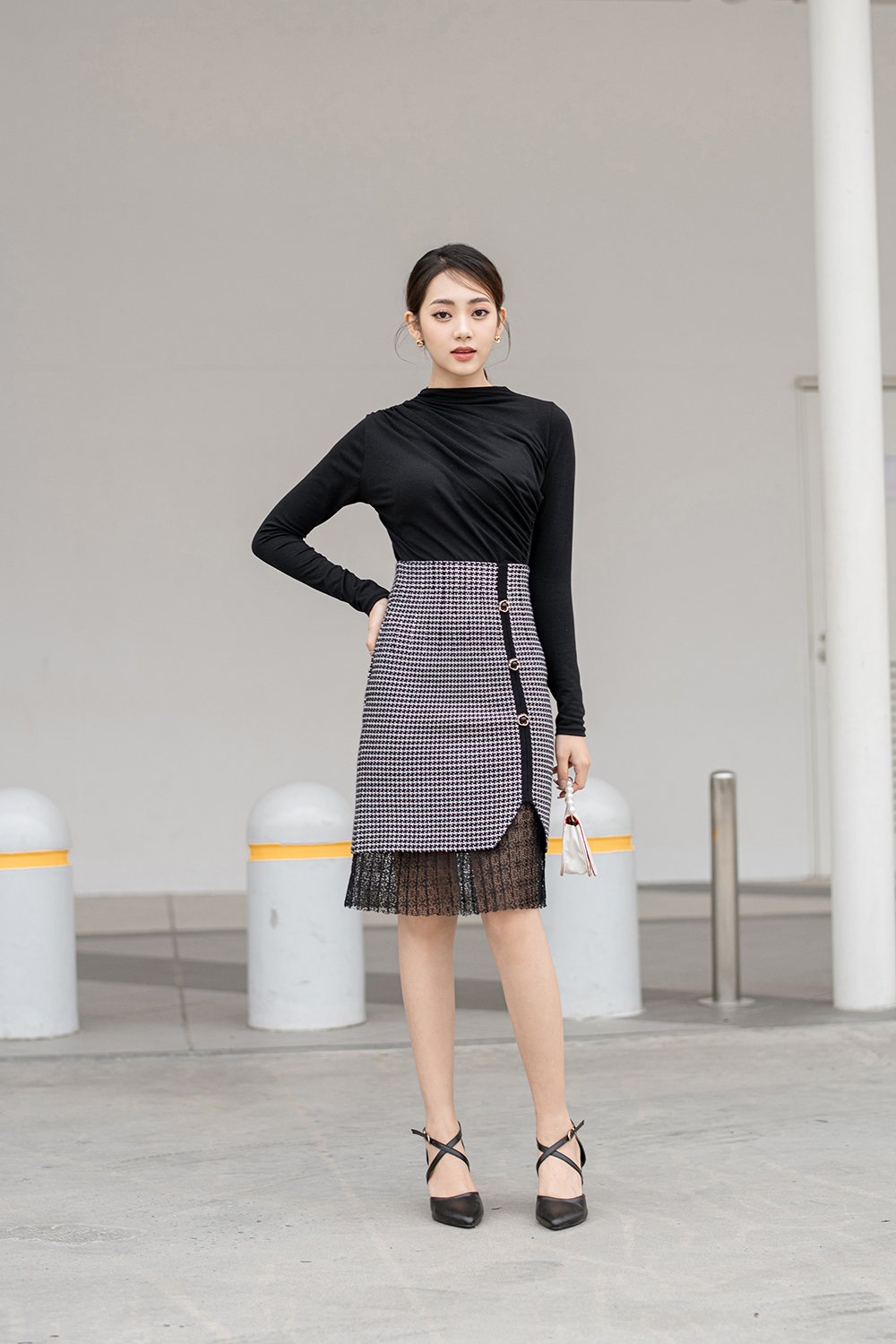 Cách mix đồ với chân váy đẹp