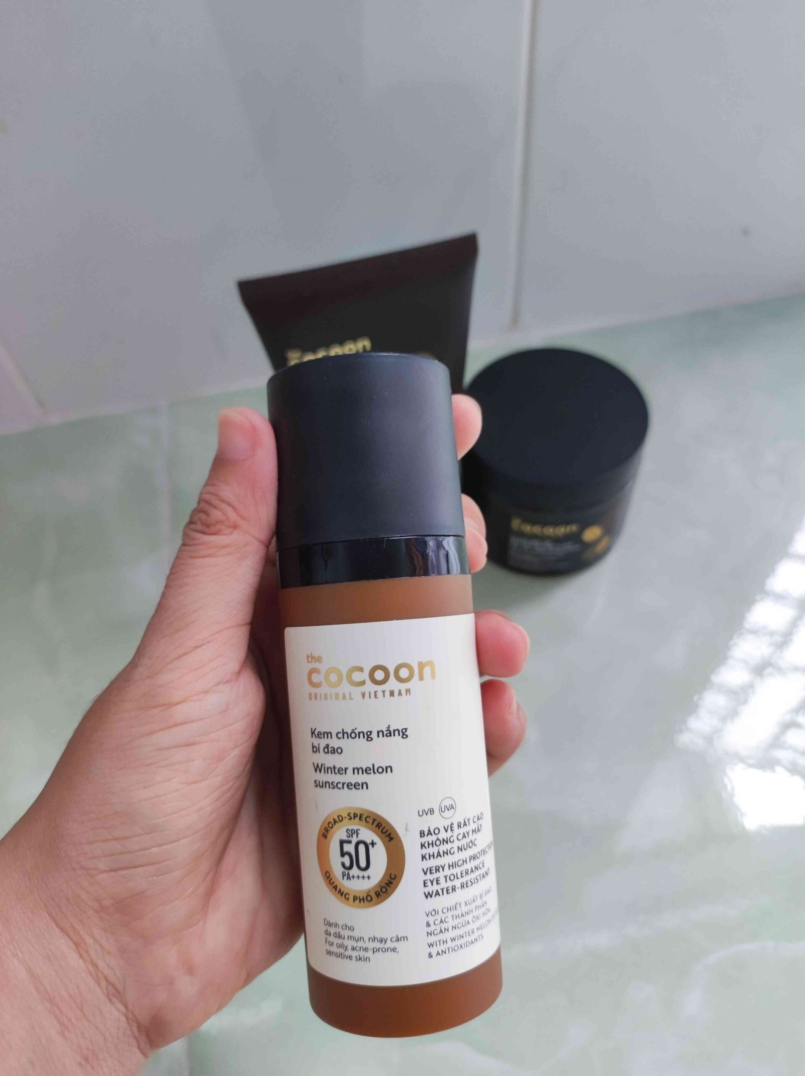 Combo 2 Kem Chống Nắng Cocoon Bí Đao Quang Phổ Rộng 50ml