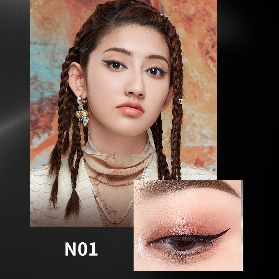 Bút Kẻ Mắt Colorkey Chống Nước Lâu Trôi N01 Đen 0.5g