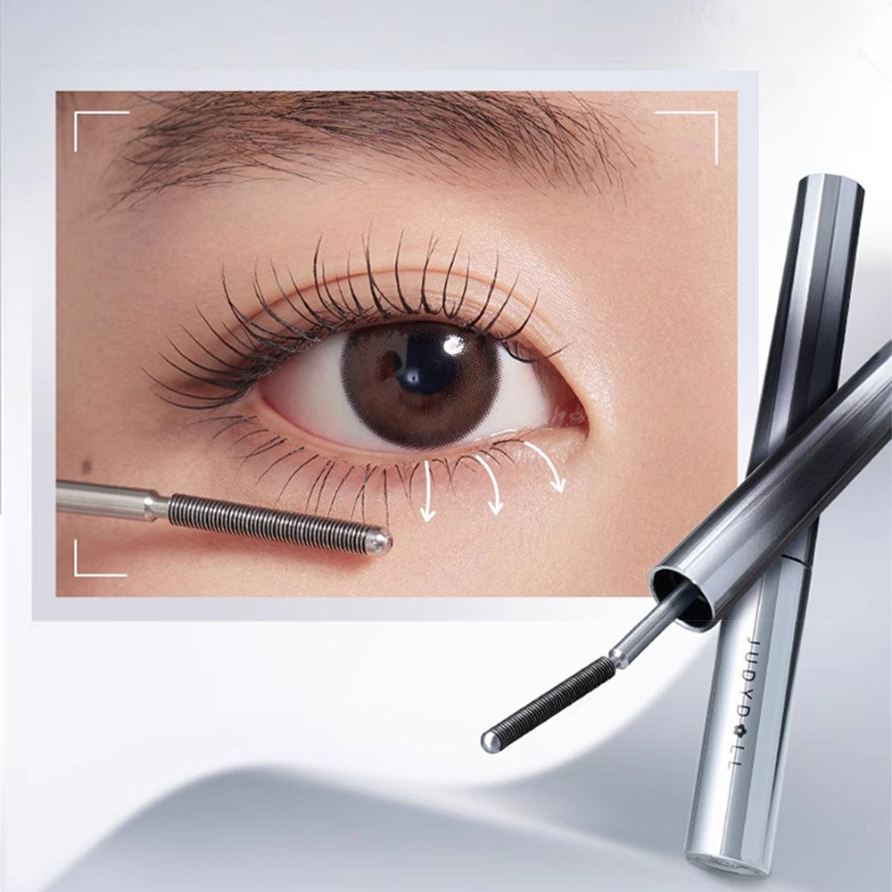 Combo Judydoll Bút Kẻ Mắt Nước Siêu Mảnh - 02 Nâu Đậm (Mới) 0.4g + Mascara Đầu Siêu Cong 6 Độ - 01 Đen (Mới) 3g