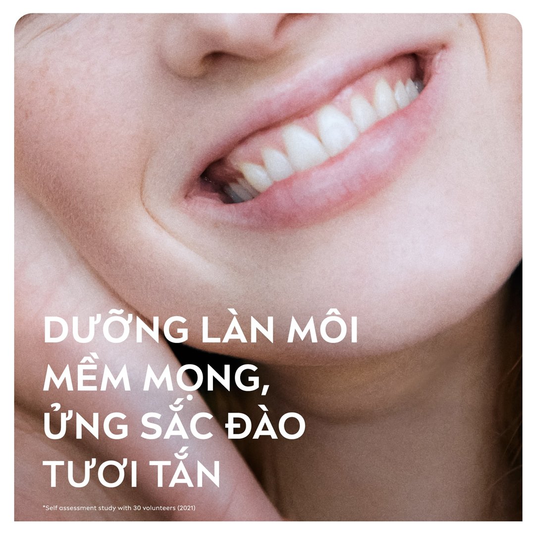 Son Dưỡng Môi Nivea Hương Đào 4.8g