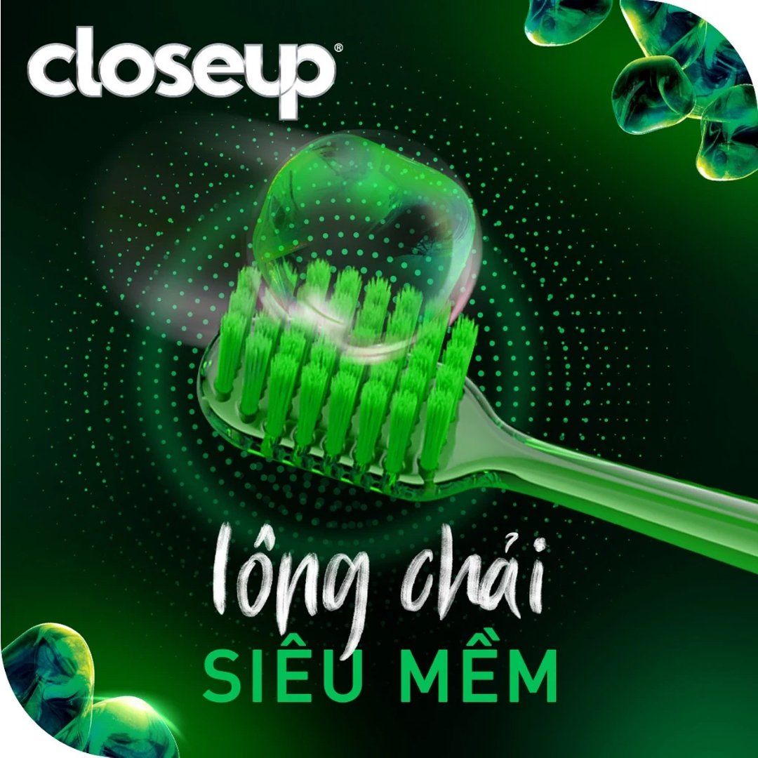 Bàn Chải Đánh Răng Closeup Precision Clean Sạch Sâu (1 Cây)